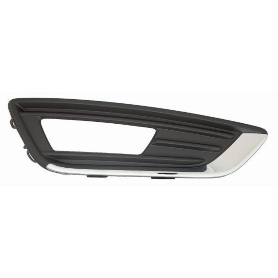 Ford Focus Ön Sis Far Çerçevesi Krom Titanium SAĞ 2015-2018